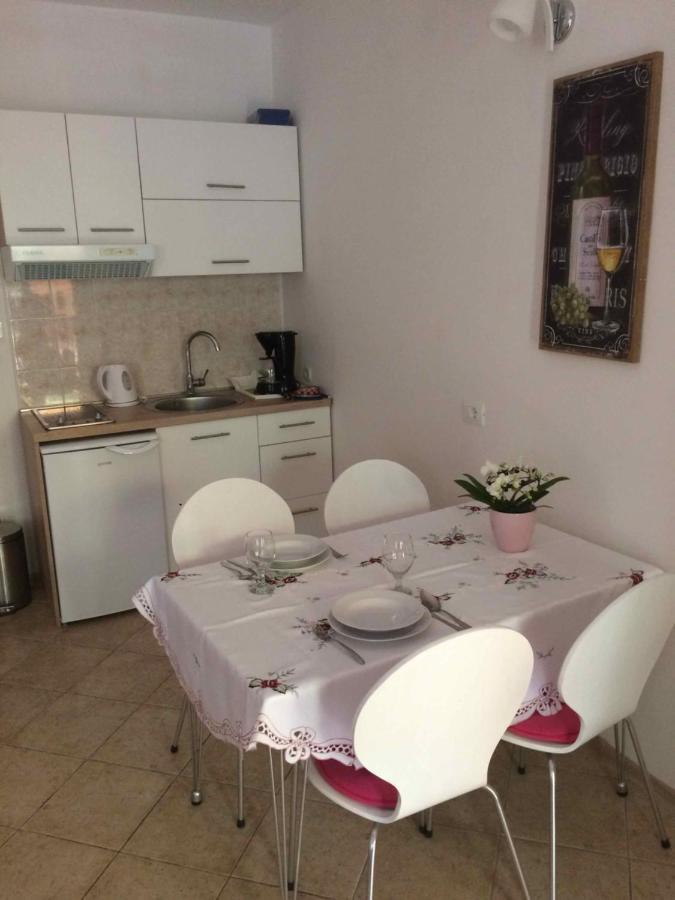 Apartmani Nadija Rovinj Ngoại thất bức ảnh