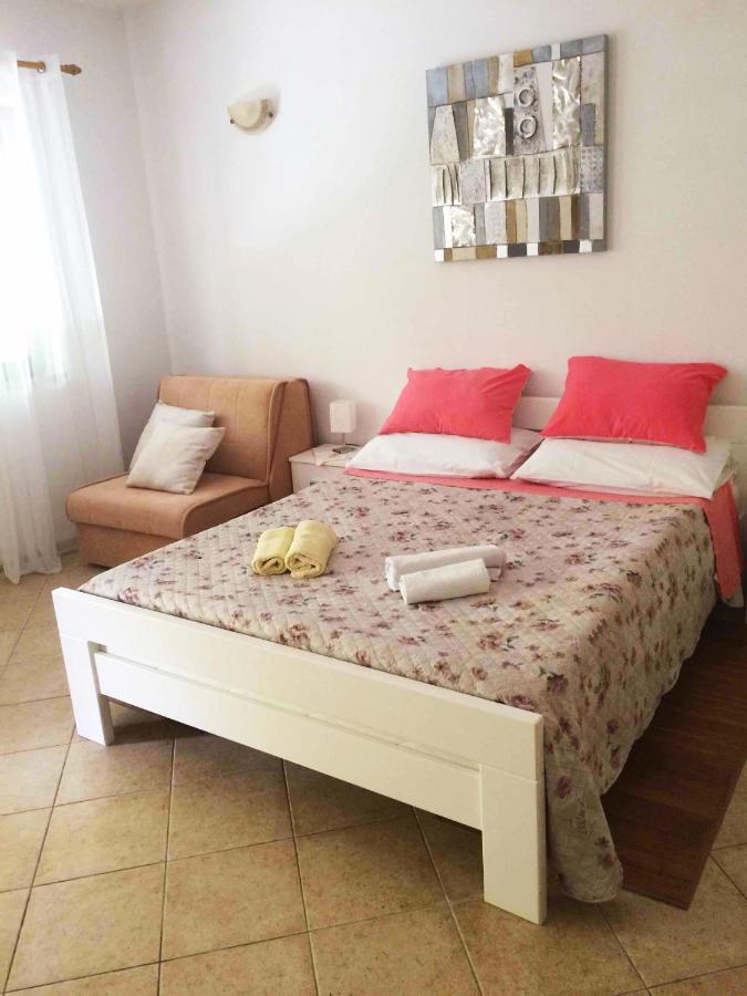 Apartmani Nadija Rovinj Ngoại thất bức ảnh